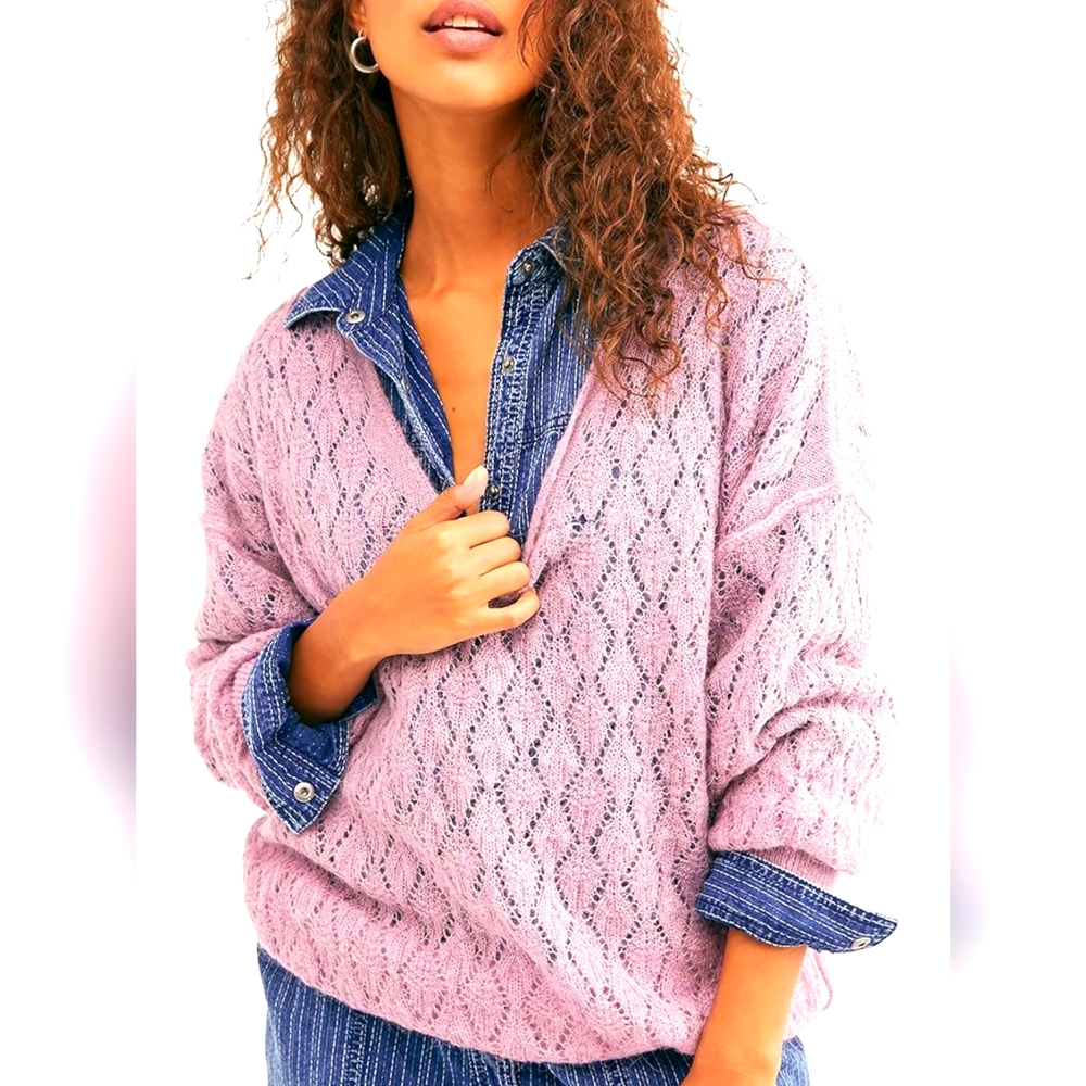 Free people Say Hello Sweater. Retail$148 NWT ptp 26"